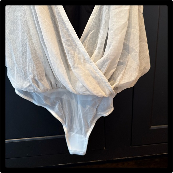 ❤️NWOT Free People Two Layer Strapless Black w/ White overlay Bodysuit Small❤️ - Picture 3 of 9